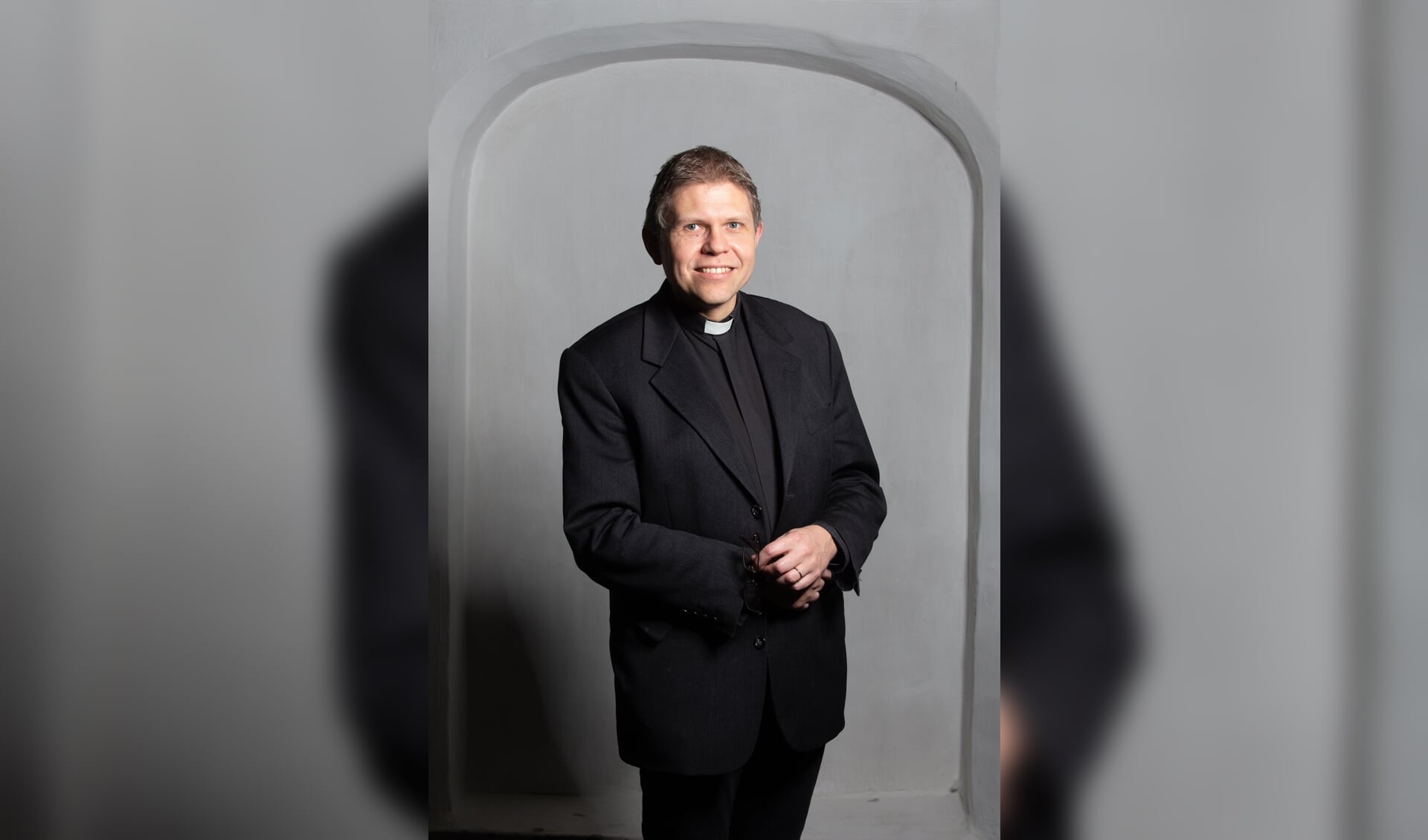 Bernd Wallet, de nieuwe aartsbisschop van de Oud-Katholieke Kerk Nederland. 