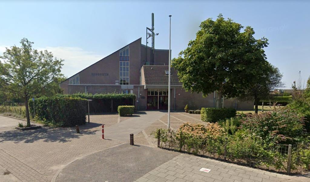 Dominee Arend-Jan de Boer is losgemaakt van de Gereformeerde Kerk vrijgemaakt op Urk. (beeld Google Streetview)