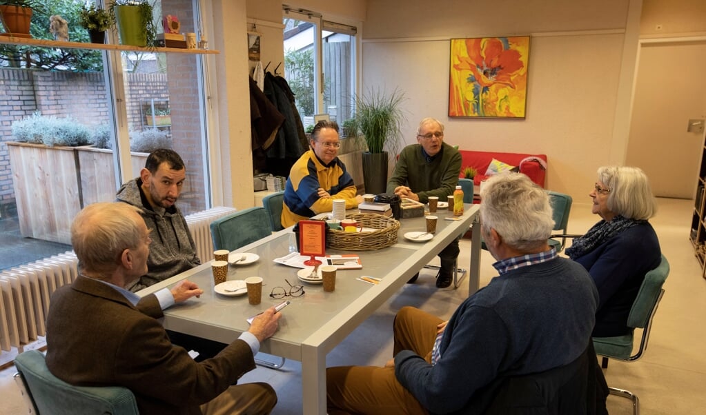 Evangelisatiepost, inloophuis en bijbelcentrum 'Bij de Bron', te Alkmaar. Het is een ontmoetingspunt in de wijk. (beeld Anton Dommerholt)