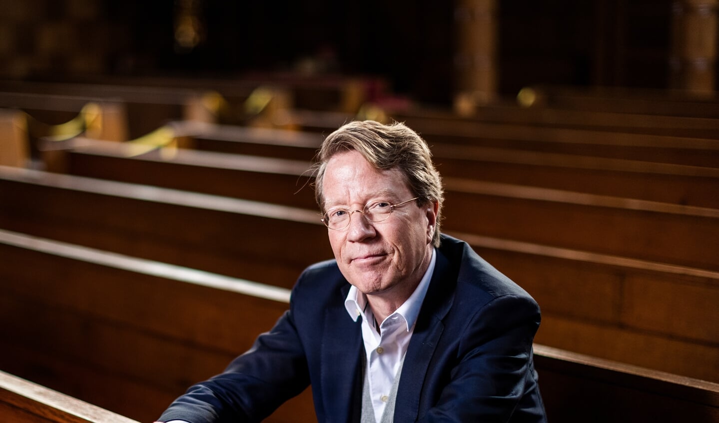 Ad van Nieuwpoort, theoloog, predikant en schrijver