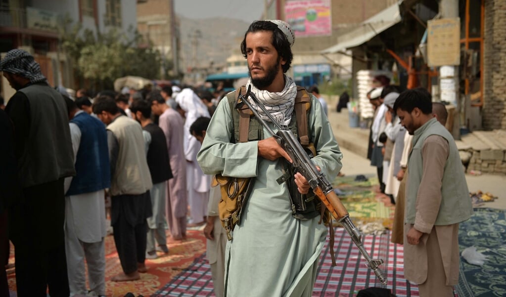 Toen de Taliban de macht in hoofdstad Kabul overnamen, verklaarden zij algemene amnestie te geven aan iedereen die met internationale troepen had samengewerkt. (beeld afp / Hoshang Hashimi)