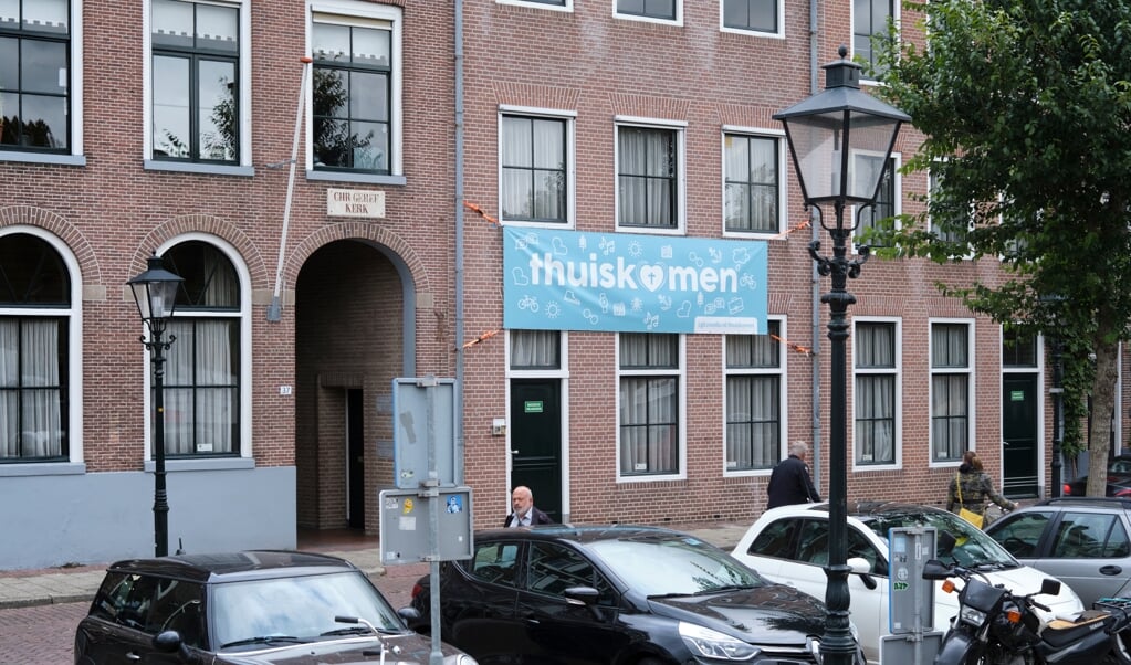 In de Noorderkerk (CGK) aan de Thorbeckegracht in Zwolle worden psalmen en modern liederen gecombineerd. (beeld Dick Vos)