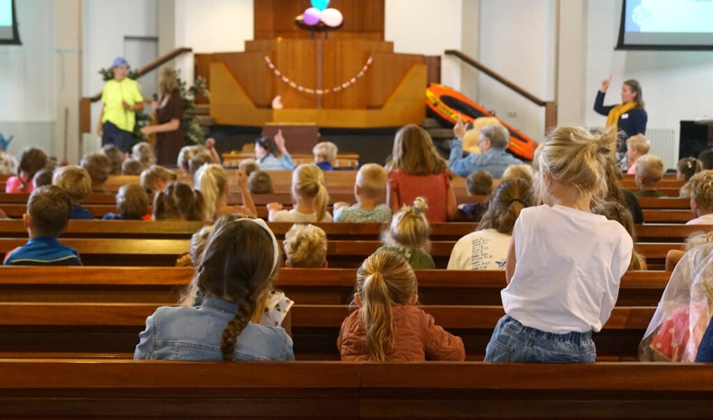 Vakantie-Bijbel-Week in Bunschoten. Alle kerkelijke vrijwilligers die met kinderen werken, moeten een VOG hebben, vindt Meldpunt Misbruik. (beeld anp)