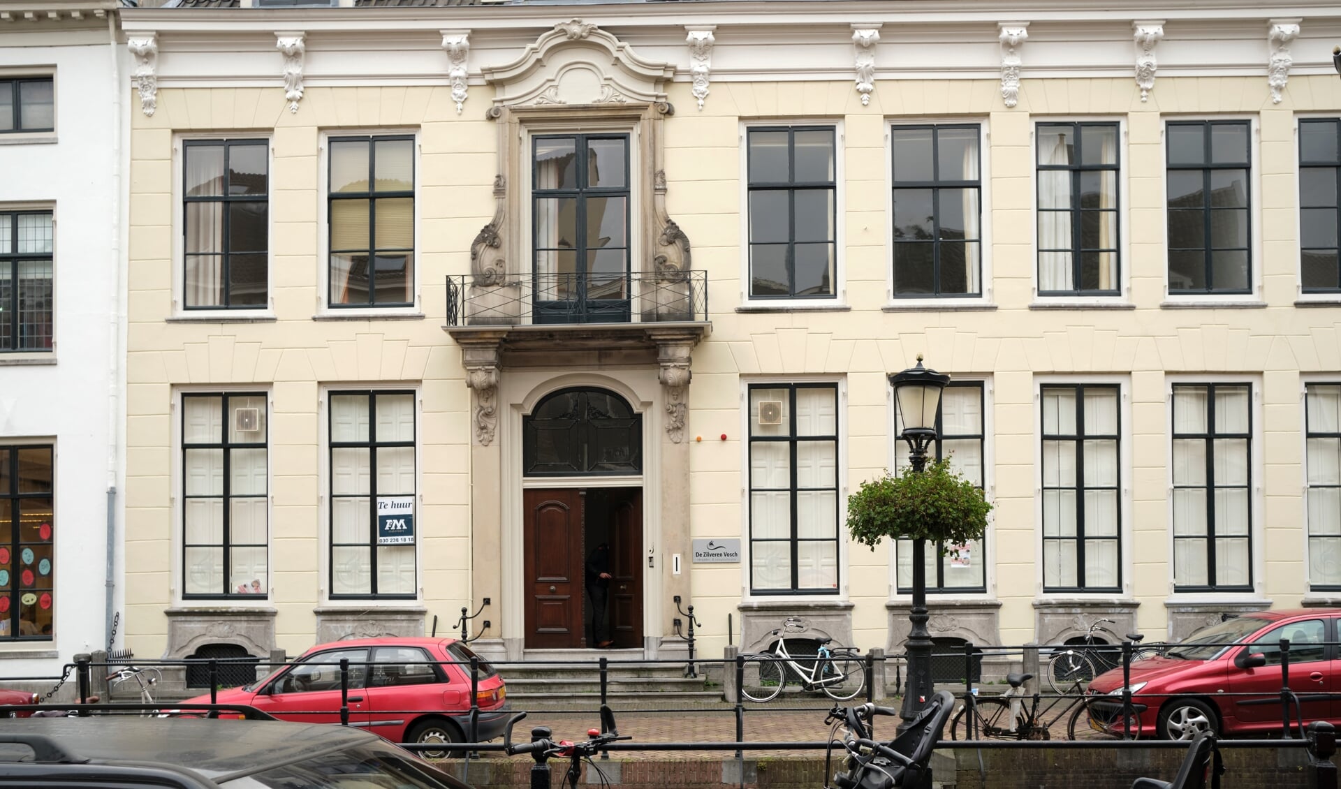TU Kampen verhuist naar het pand aan de Plompetorengracht 3 in Utrecht.