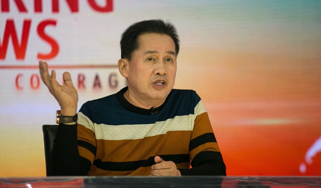 Apollo Quiboloy, leider van 'the Kingdom of Jesus Christ'-kerk, in 2016 tijdens een persmoment in Davao. (beeld afp / Manman Dejeto)