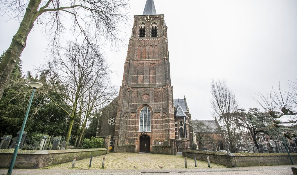 De rooms-katholieke Sint-Jans Onthoofdingkerk in Loon op Zand.  (beeld anp / Roland Heitink)