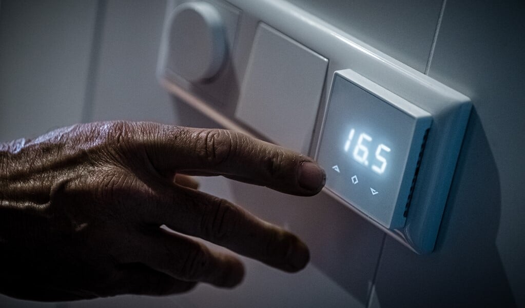 Als je in je eentje thuiswerkt, hoef je in principe maar één ruimte te verwarmen. ‘Slimme thermostaten’ zijn volgens Van Meegeren een goede manier om dat te doen. (beeld anp / rob Engelaar)