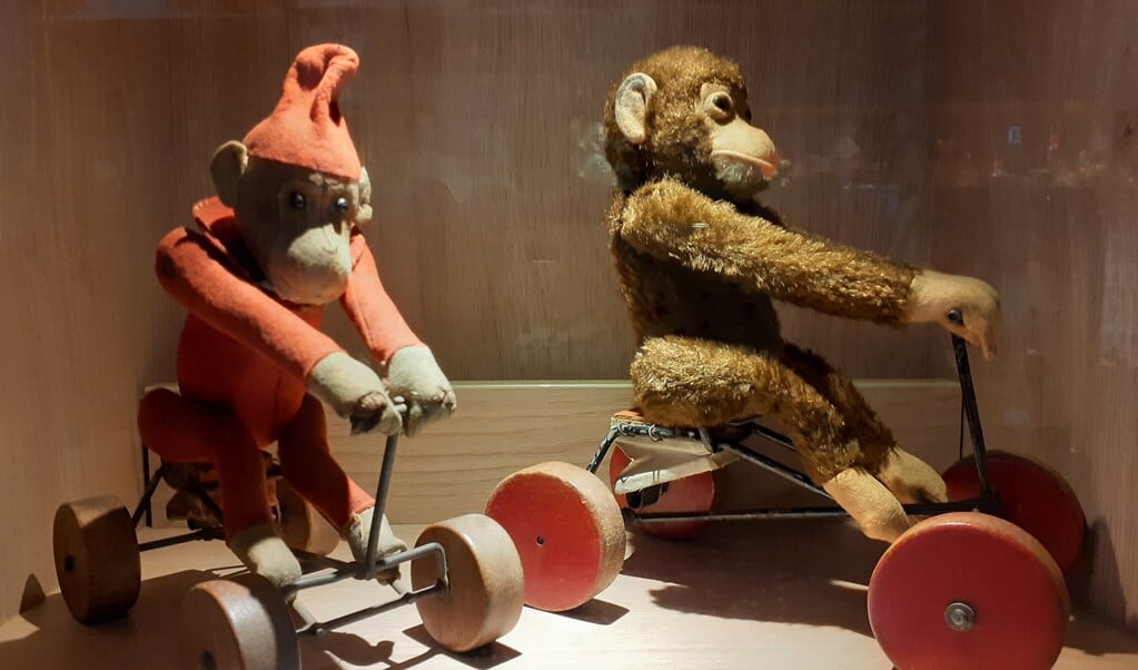 Speelgoedmuseum, apen op vliegende hollanders  (beeld nd)