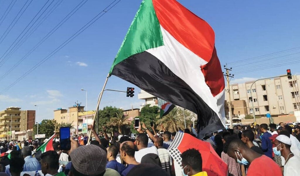Protesten in de Sudanese hoofdstad Khartoem.  (beeld afp)