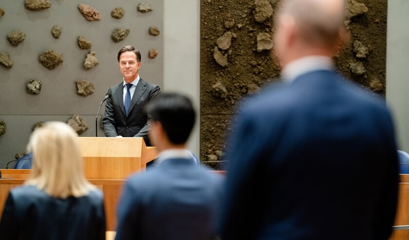 Demissionair premier Mark Rutte tijdens de herdenking in de Tweede Kamer van het overlijden van Bas van der Vlies, oud-fractievoorzitter SGP.