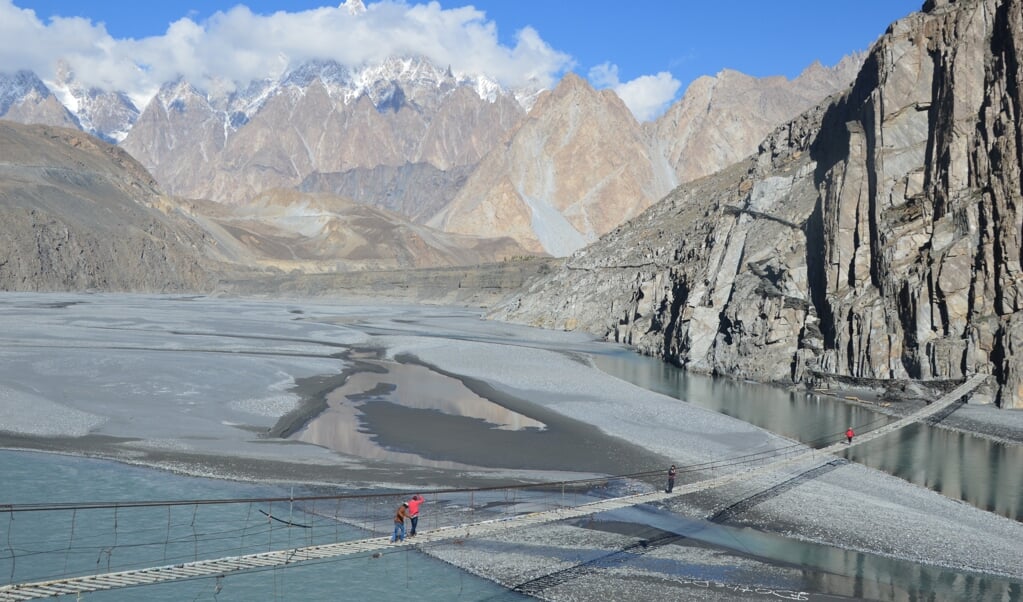 Sprookjesachtige gebieden in de bergen van Pakistan trekken honderden toeristen.  (beeld Wilma van der Maten)