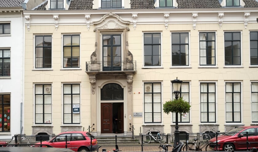 Het nieuwe pand van de Theologische Universiteit Kampen in Utrecht.