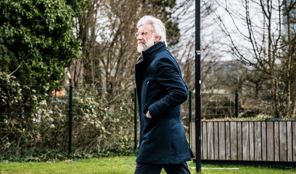 Neuropsycholoog Erik Scherder: 'Laat kinderen op school elk half uur drie minuten bewegen.' (beeld anp / Bram Belloni)