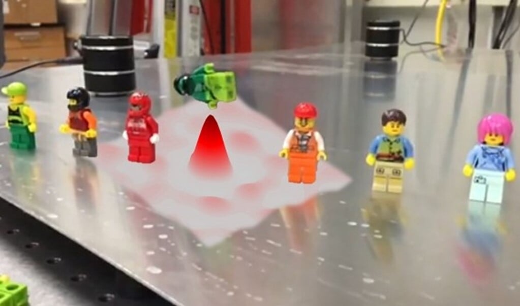 Opstelling met Legopoppetjes  (beeld Brian Anderson)