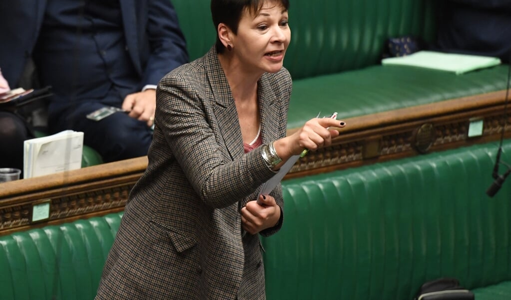 Lagerhuislid Caroline Lucas (Groene Partij) vroeg zich af waar de Britse regering mee bezig is. ‘Wat voor een land willen ze dat we zijn?’ (beeldafp / Jessica Taylor)