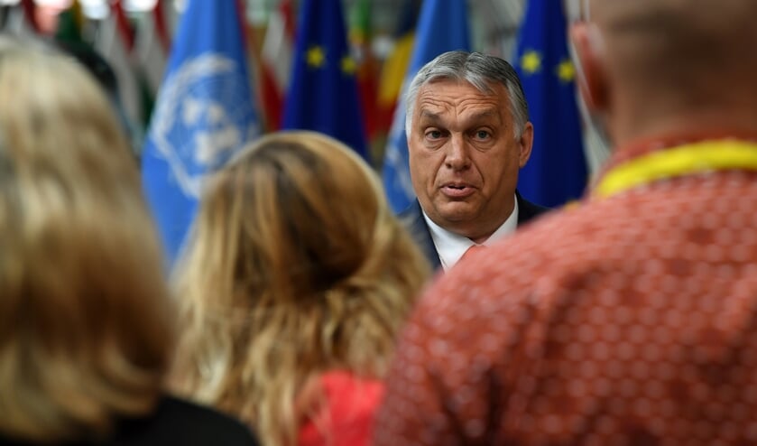 De Hongaarse regering-Orbán ontkent, maar er zijn vele aanwijzingen dat zij spionagesoftware Pegasus inzet tegen journalisten.
