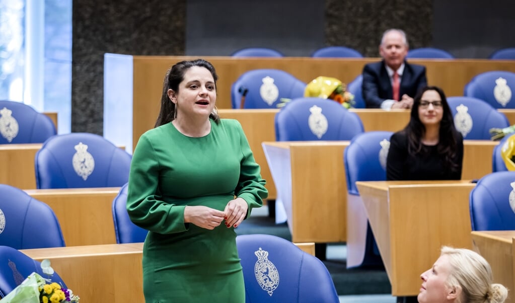 Barbara Kathmann (PvdA) tijdens haar installatie als Tweede Kamerlid in maart. (beeld anp / Remko de Waal)