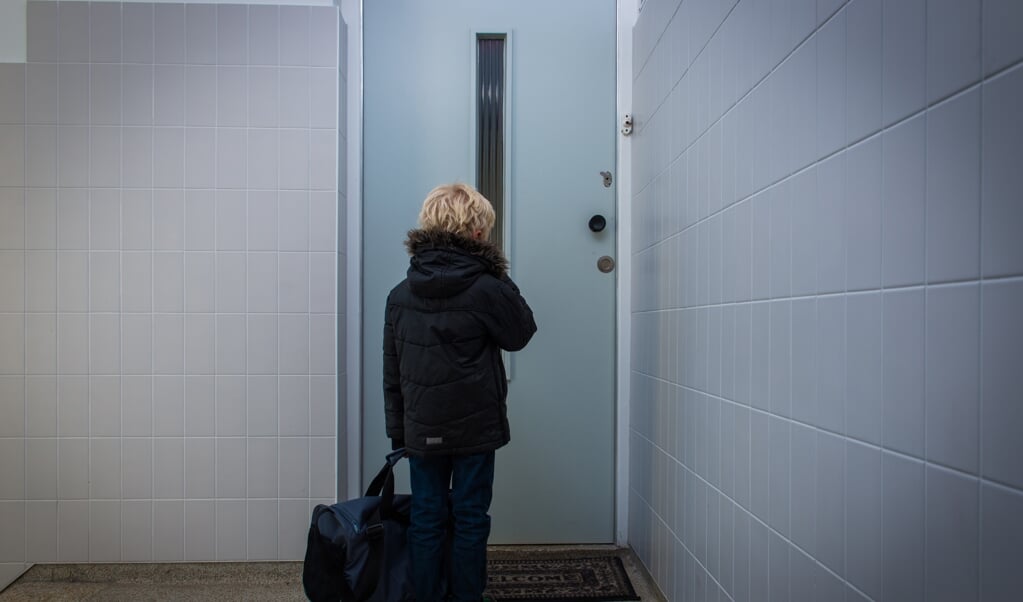 Jonge slachtoffers van uitbuiting worden als gevolg van de coronacrisis minder goed geholpen. (beeld anp / Roos Koole)