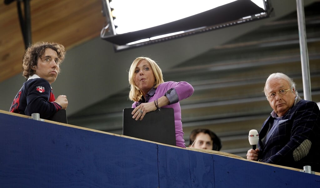 De Richmond Olympic Oval in Vancouver in 2010 met Bart Veldkamp, Ria Visser en Mart Smeets. (beeld anp / Robert Vos)