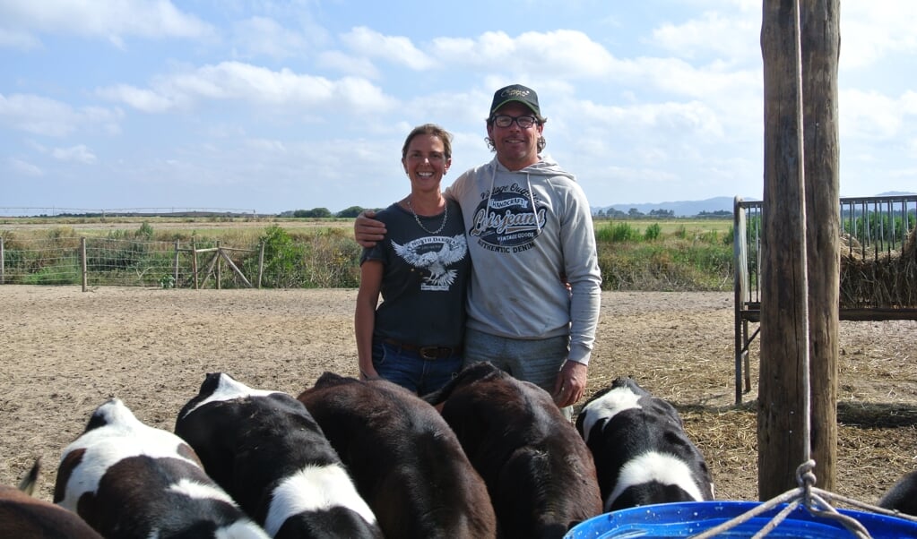 Martine en Frans: 'We zochten voor ons bedrijf de beste plek voor onze dieren.' (beeld Nadine Folkers)