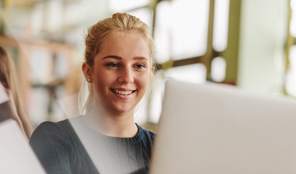 Het is de moeite waard om bij de aanschaf van een laptop bij de opleiding te checken wat de vereisten zijn. (beeld istock)