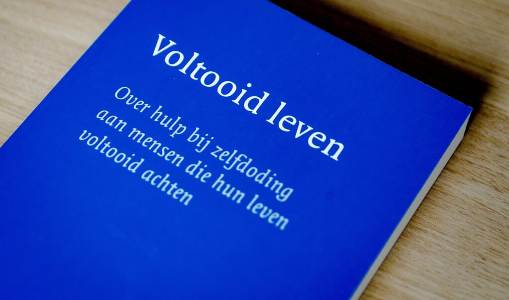 De onlangs aangehouden Alex S. uit Eindhoven zou tegen betaling een dodelijk middel hebben verstrekt. Hulp bij zelfdoding is een strafbaar feit. (beeld anp / Robin van Lonkhuijsen)