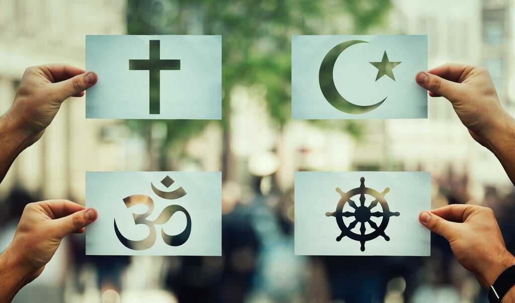 Religieuze verschillen van mening zijn een realiteit die ook gerechtvaardigd is. Jozua 24 helpt het gesprek overtuigd maar nederig te voeren. (beeld iStock)