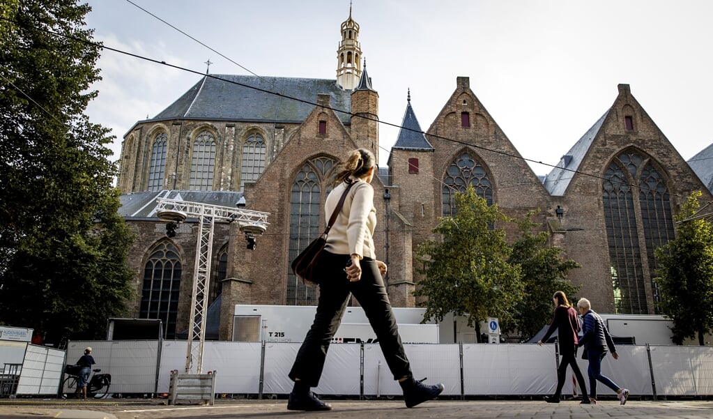 De gemeente Den Haag neemt verschillende veiligheidsmaatregelen in acht in aanloop naar Prinsjesdag. Vanwege het coronavirus vindt voor het tweede jaar de ceremonie niet plaats in de Ridderzaal. (beeld anp / Koen van Weel)