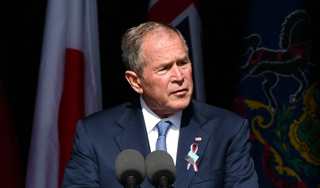De Amerikaanse oud-president George W. Bush sprak zaterdag tijdens een 11 september-herdenking. 'Die dagen van Amerikaanse verbondenheid lijken nu ver van ons verwijderd te zijn.'  (beeld Mandel Ngan / afp)
