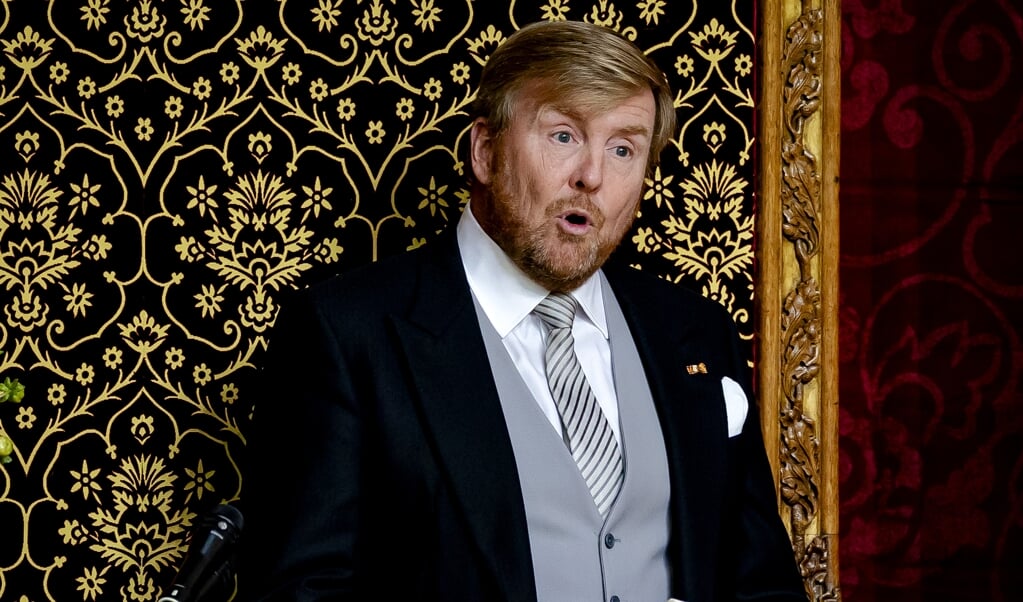 Koning Willem-Alexander spreekt de troonrede uit, afgelopen dinsdag. (beeld anp / Robin van Lonkhuijsen)
