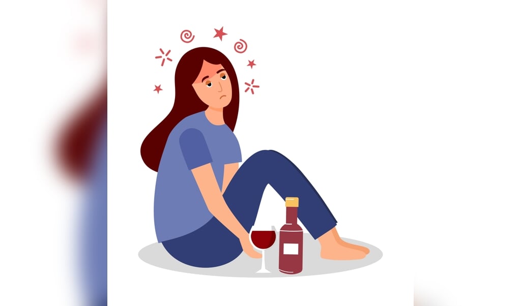 Adult drunk woman sitting with alcohol bottle and wine glass in flat design. Alcoholic character. Alcohol addiction.  (beeld Getty Images/iStockphoto)