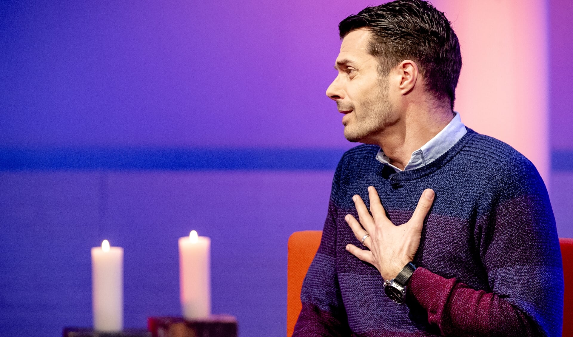 Evangelist Jurjen ten Brinke tijdens een livestream op de Dag van het Nationaal Gebed in 2020.
