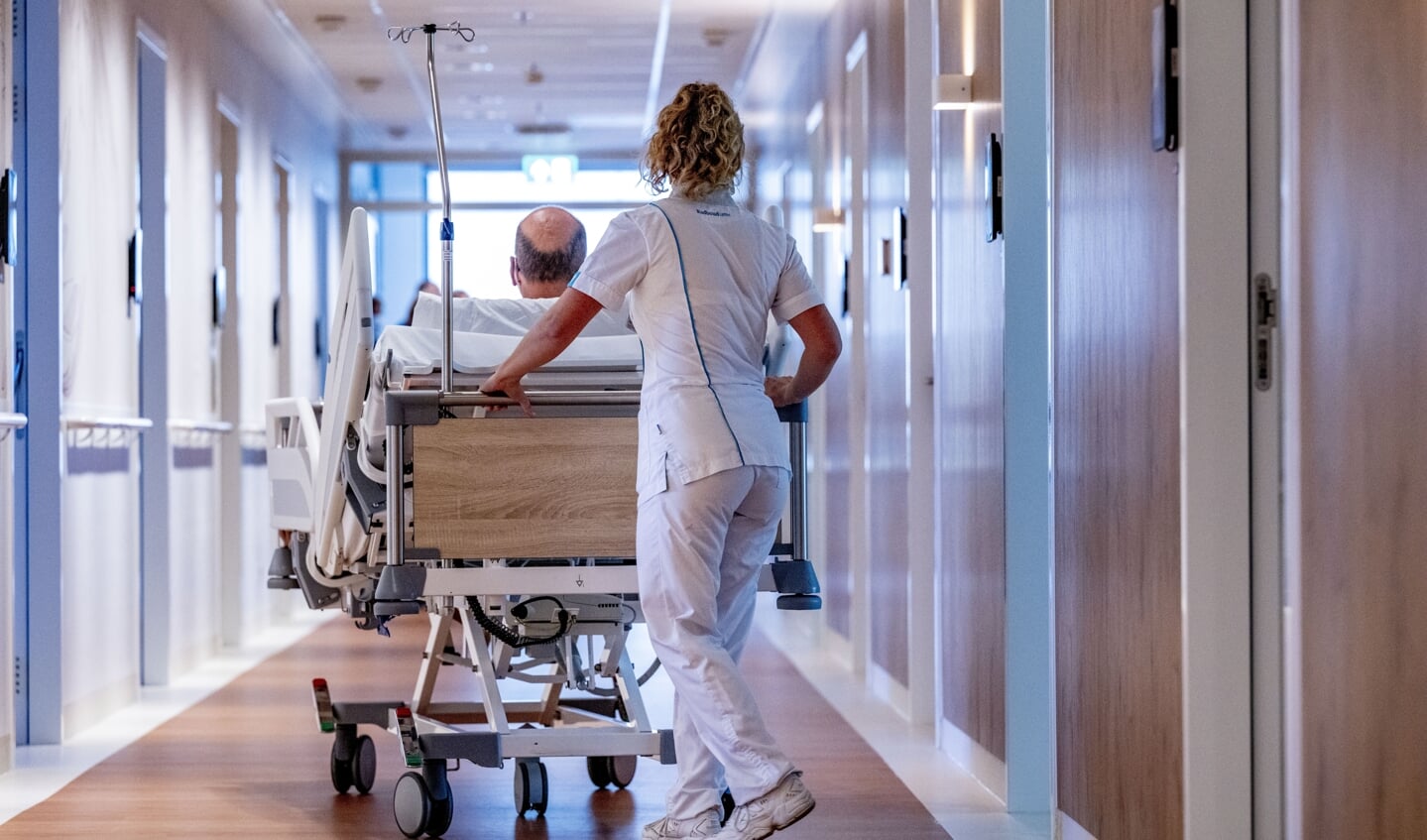 Een managementfunctie in de zorg weigeren omdat je met je handen aan het bed wil staan is ook morele ambitie.