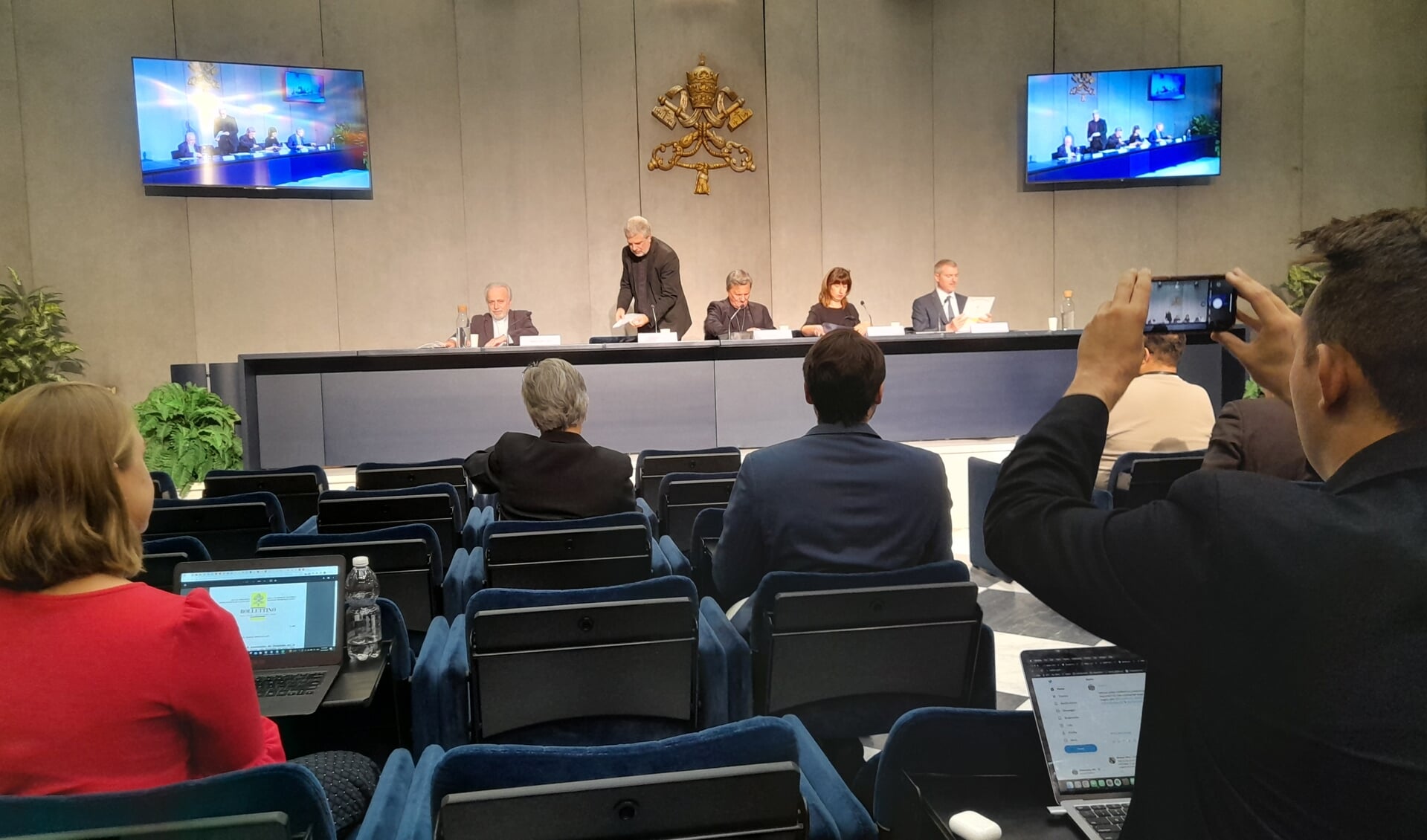 Tijdens een persconferentie in het Vaticaan werden de resultaten van de 'luisterfase' van de Synode gepresenteerd.