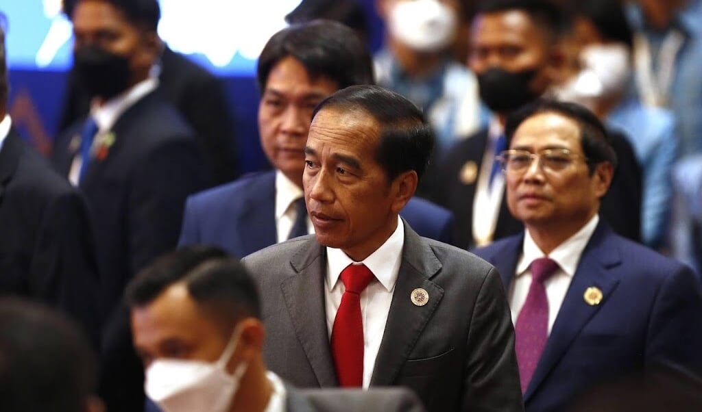 Presiden Indonesia meluncurkan G20 Corona Fund dan mencari penyandang dana