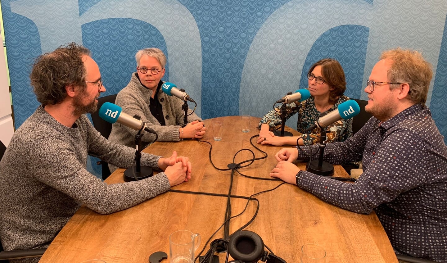 Mariët Baaij (links) en Ronelle Sonnenberg zijn te gast bij de podcast Dick en Daniël geloven het Wel.