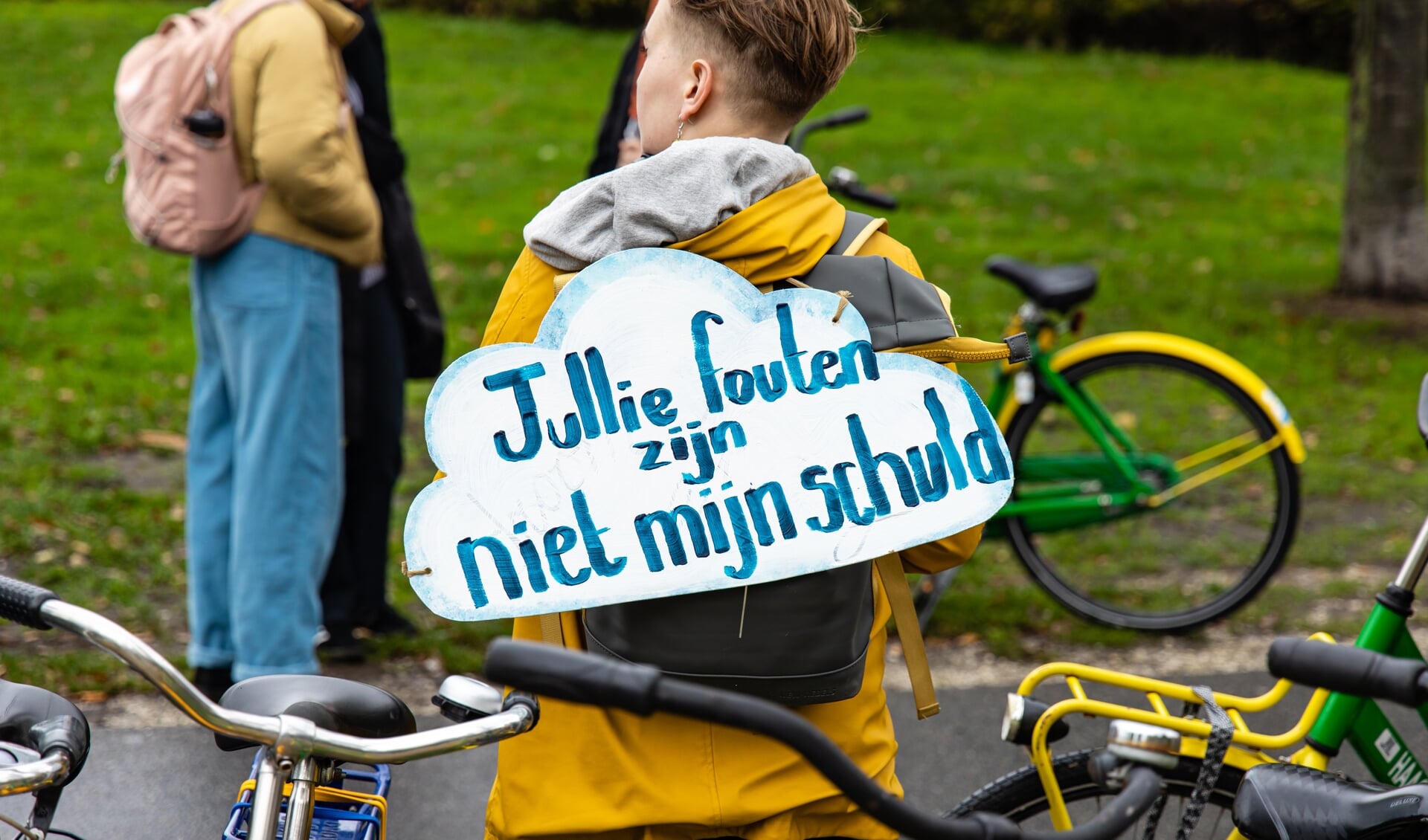 Studeren is een voorrecht, maar we moeten de druk weghalen om te voorkomen dat het alleen voor sommigen haalbaar blijft. Beeld: studentenprotest tegen de aangekondigde renteverhoging op studieleningen (begin november).