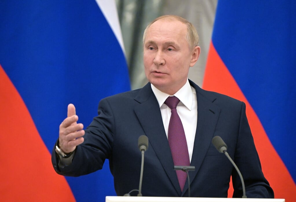 Vladimir Putin. De Russische president maakte duidelijk dat Rusland nog steeds vasthoudt aan de eis dat Oekraïne geen lid zal worden van de NAVO. (beeld Epa/sergey Guneev/kremlin Pool/sputnik / Pool Mandatory Credit)