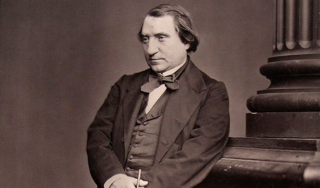 Ernest Renan in 1870  (beeld wikimedia commons)
