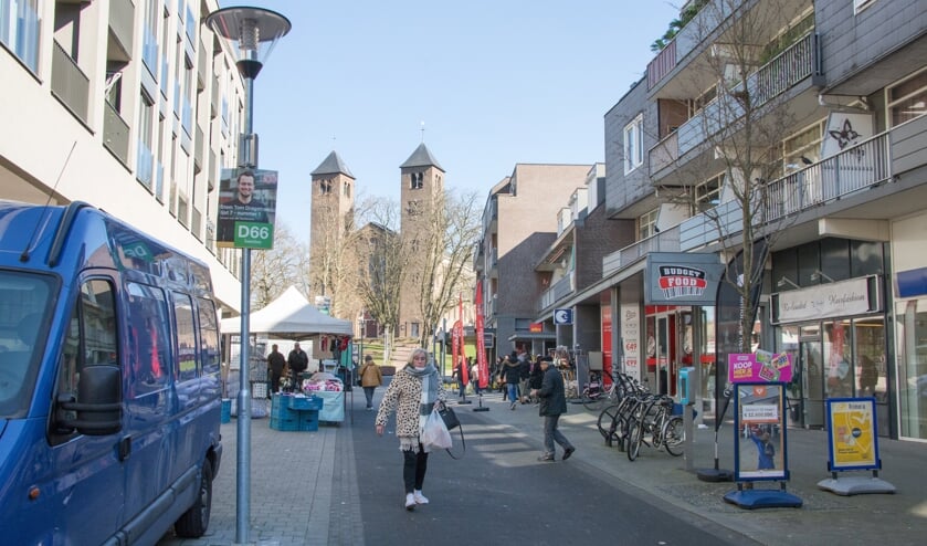 Een winkelstraat in Heerlen.