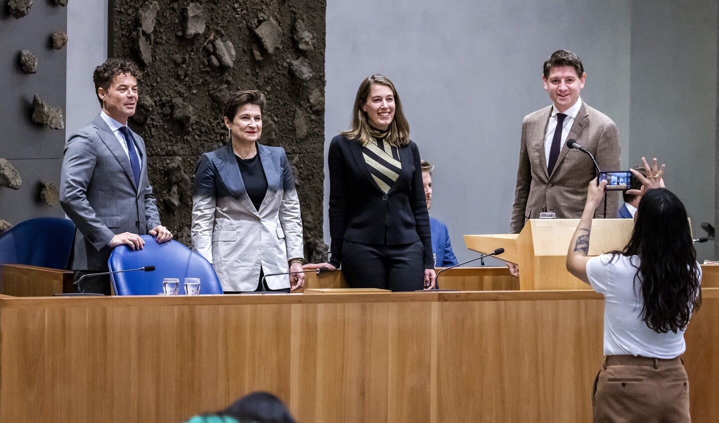De initiatiefnemers van het wetsvoorstel om de abortuspil ook via de huisarts te verstrekken: Kamerleden Jeroen van Wijngaarden (VVD), Lilianne Ploumen (PvdA), Corinne Ellemeet (GroenLinks) en Jan Paternotte (D66).