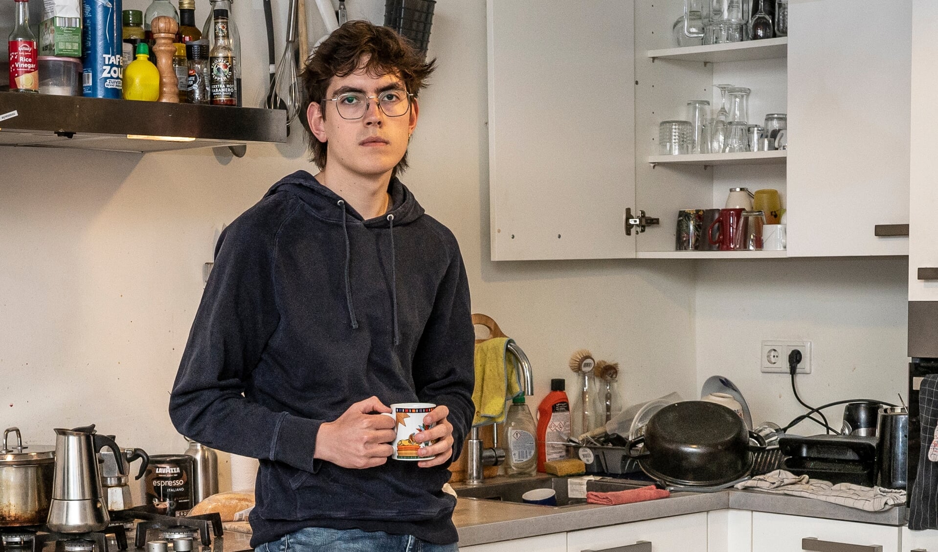 Bor van Zeeland betaalt nu maandelijks vijftig euro meer. 'Een flink bedrag voor een student.'