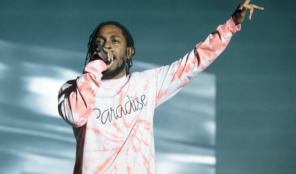 Kendrick Lamar maakt een losgewoelde indruk, precies wat therapie teweeg brengt, zijn toekomst ligt open. (beeld afp / Suzanne Cordeiro)