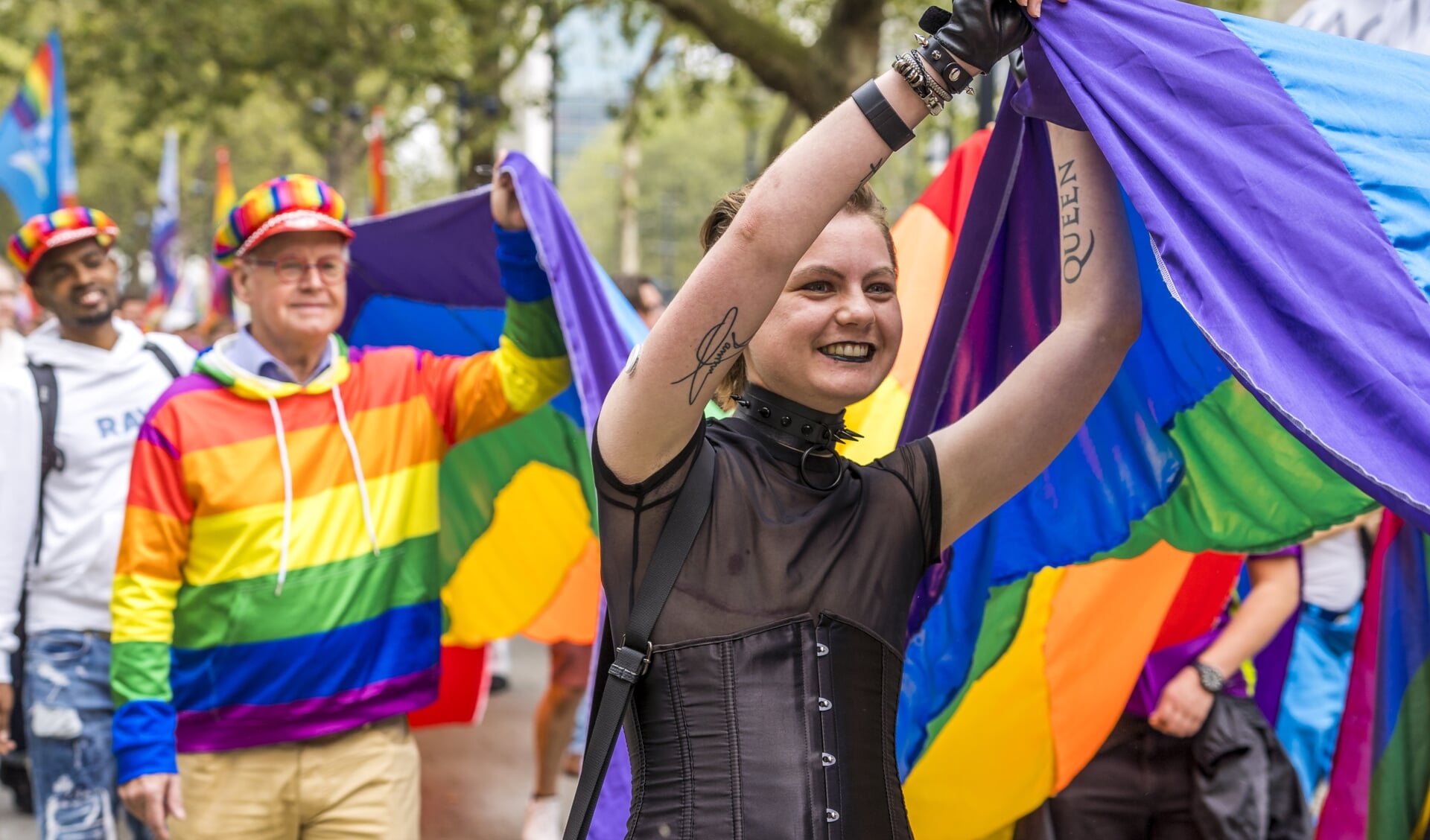 Deelnemers aan de Pride March Rotterdam in 2021.