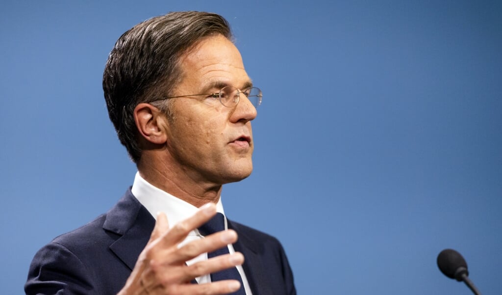 Minister-president Mark Rutte tijdens de persconferentie na afloop van de wekelijkse ministerraad.   (beeld anp / sem van der wal)
