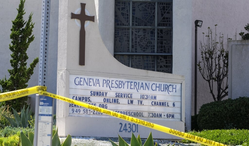 De Geneva Presbyteriaanse Kerk in Laguna Woods waar afgelopen zondag een schutter het vuur opende op kerkgangers.  (beeld Ringo Chiu / afp)