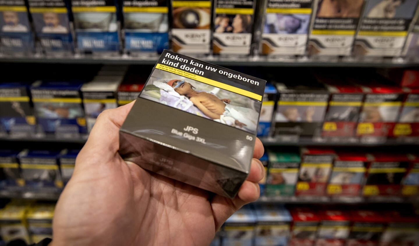 Roken is de belangrijkste oorzaak van ziekte en sterfte in Nederland.