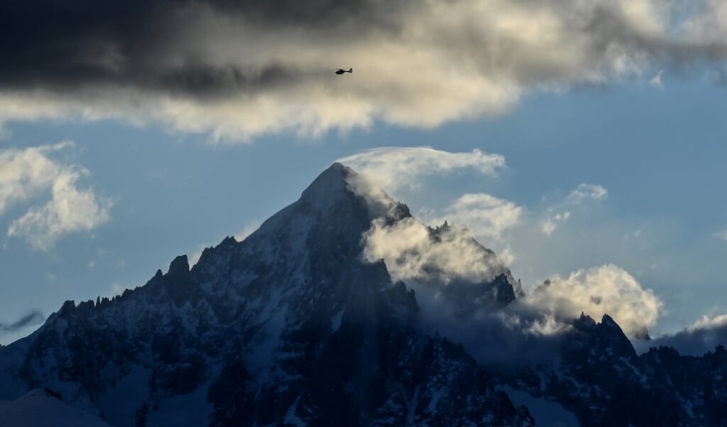 De Mont-Blanc.  (beeld L'aiguille du Midi in the French Alps. 
olivier Chassignole / afp)