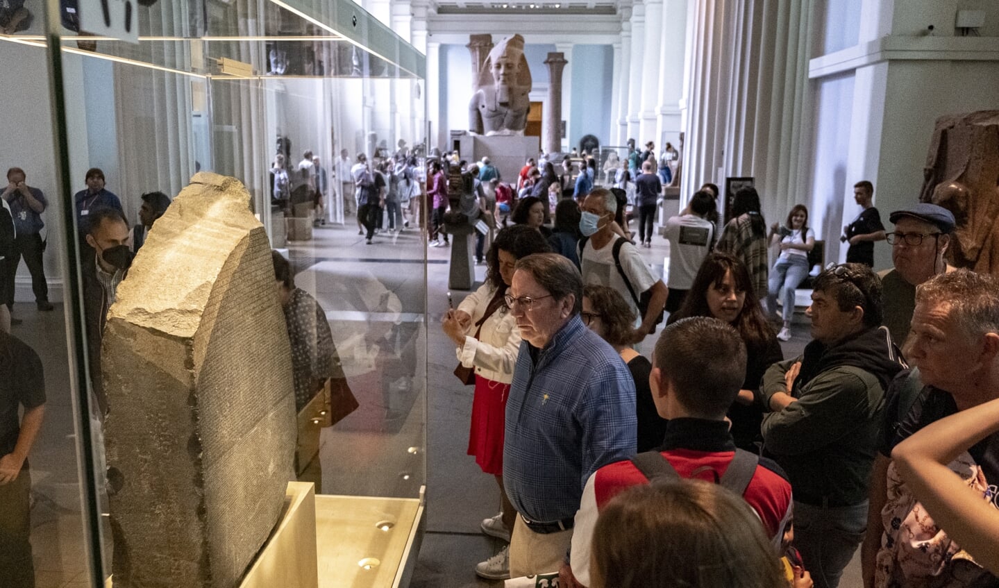 De Steen van Rosetta in het British Museum in Londen.