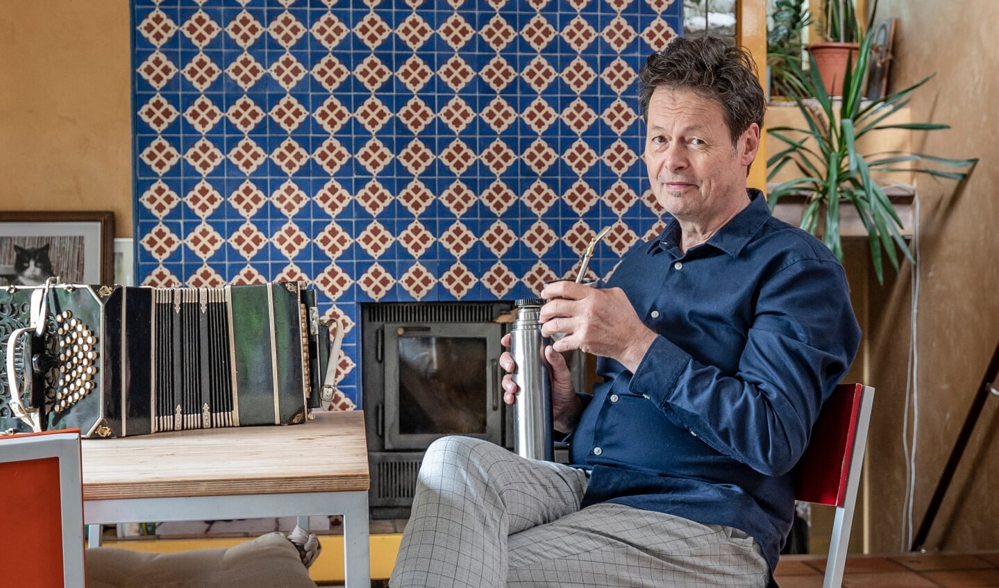 Carel Kraayenhof: 'Wij zijn tegenwoordig erg bang dat we te weinig hebben. Dat maakt ons egocentrisch; hebben, hebben, hebben.'